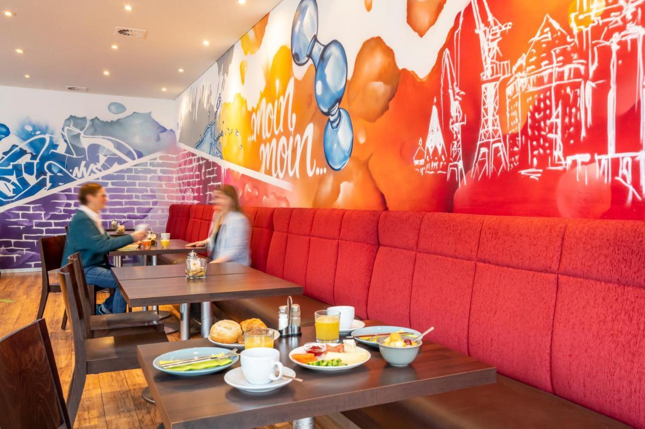 Ibis Styles Hamburg Alster City Buitenkant foto
