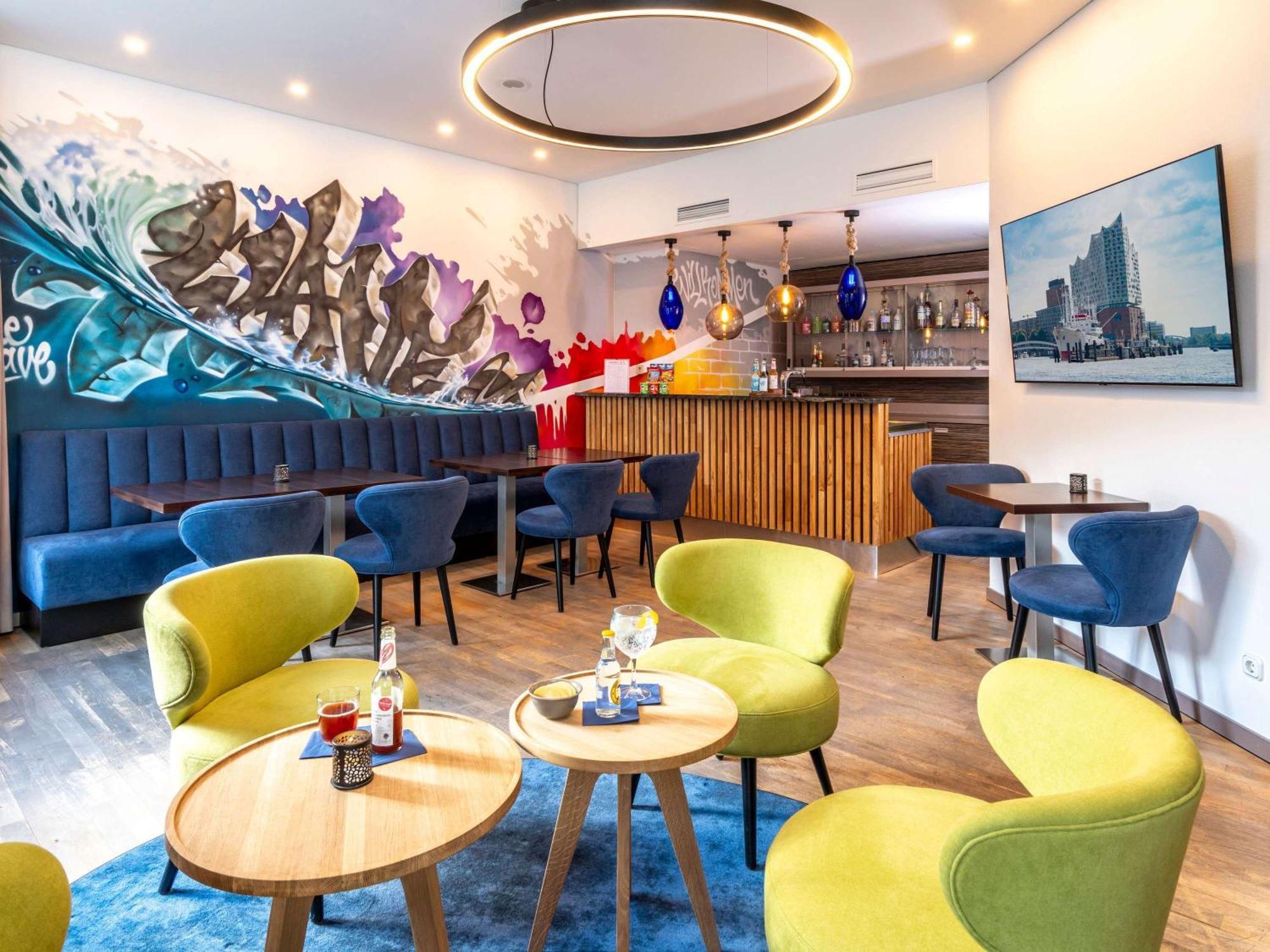 Ibis Styles Hamburg Alster City Buitenkant foto