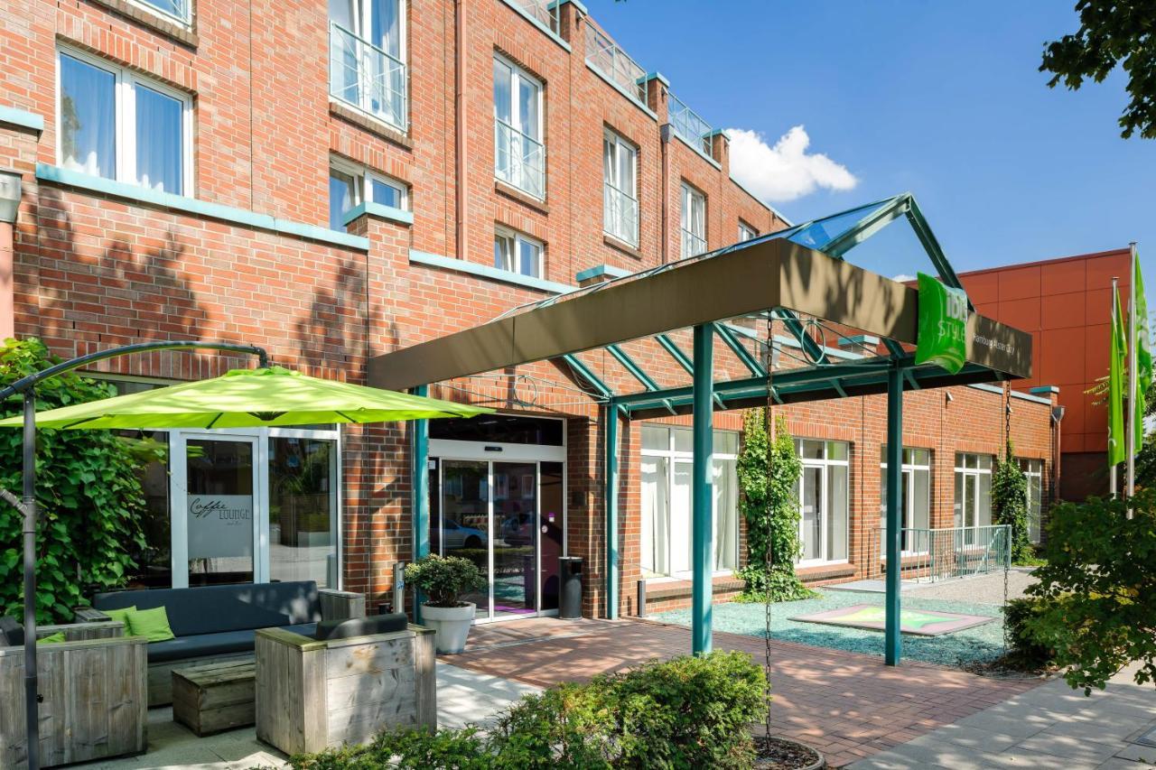 Ibis Styles Hamburg Alster City Buitenkant foto